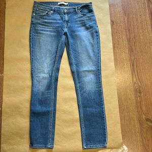 Levi’s 524 Skinny Jeans